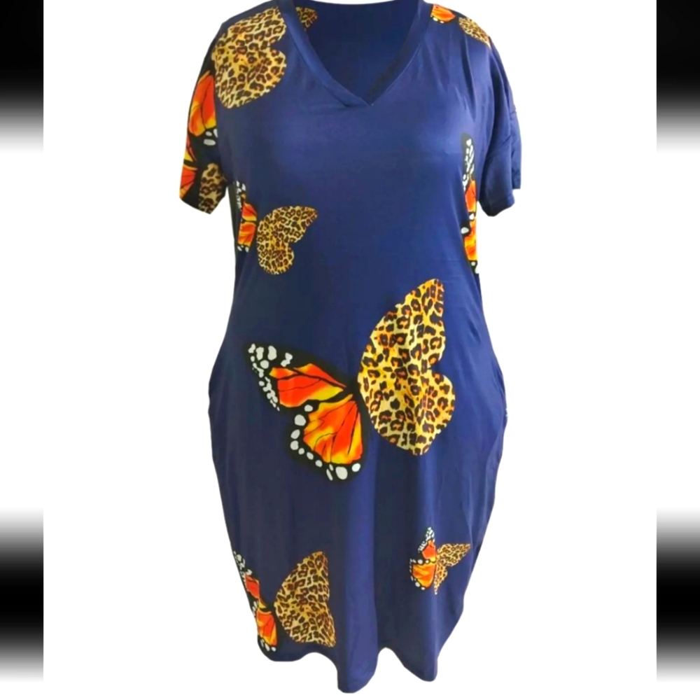 NEW Plus size Butterfly Print V- Neck Dress with pockets